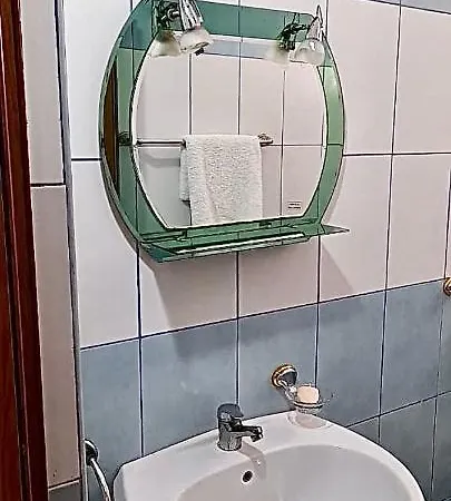 Edi * Vlorë