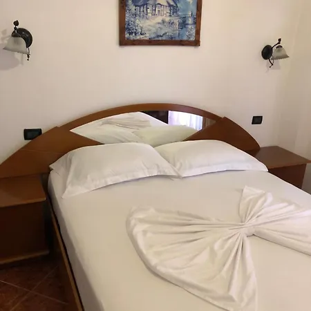Appartement Edi Vlorë